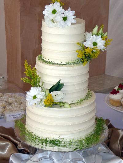 ... meringue with flowers ... - Cake by Adriana12