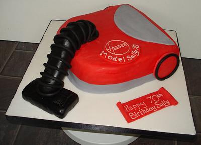 Hoover cake - Cake by That Cake Lady