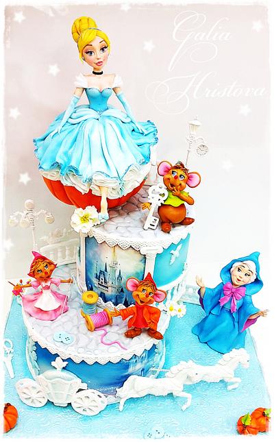 Cinderella and her friends - Cake by Galya's Art 
