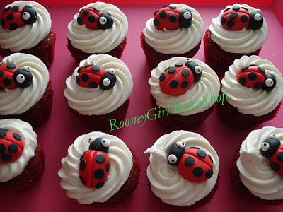 LadyBug Cupcakes - Cake by Maria @ RooneyGirl BakeShop