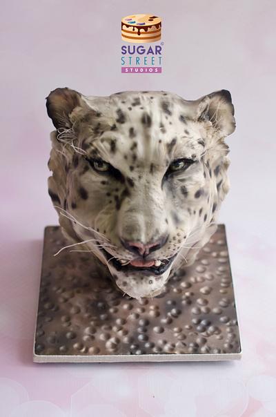 Snow Leopard - Cake by Sugar Street Studios by Zoe Burmester