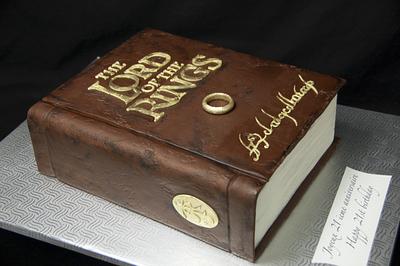 Lord of the Rings - Cake by Cybele Sugar Artist