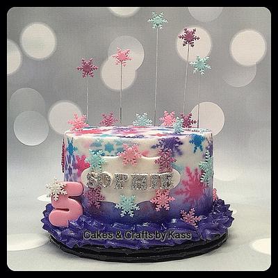 Buttercream Frozen Cake - Cake by Cakes & Crafts by Kass 