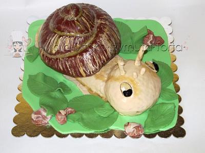 Snail cake - Cake by tweetylina