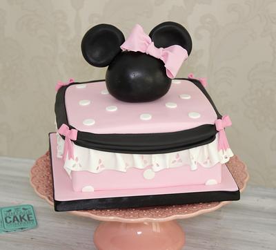 Minnie cake - Cake by Tânia Santos