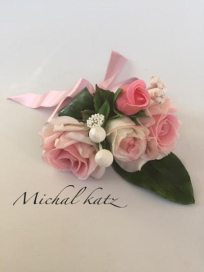 ROSES  BUQET - Cake by michal katz