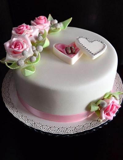 Romantic wedding cake - Cake by m.o.n.i.č.k.a