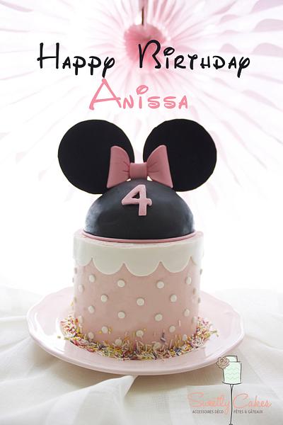 Minnie Cake - Cake by Sweetly Cakes 