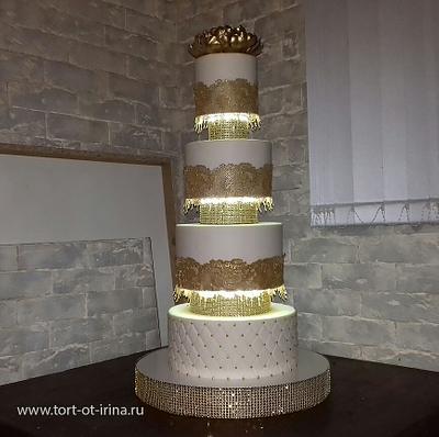 Cake with gold peony - Cake by shefirina