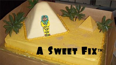 Pyramids - Cake by Heather Nicole Chitty