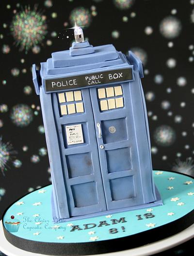 Dr Who Tardis Cake - Cake by Amanda’s Little Cake Boutique