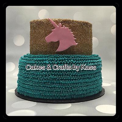 Gold Glitter with Pink Unicorn  - Cake by Cakes & Crafts by Kass 