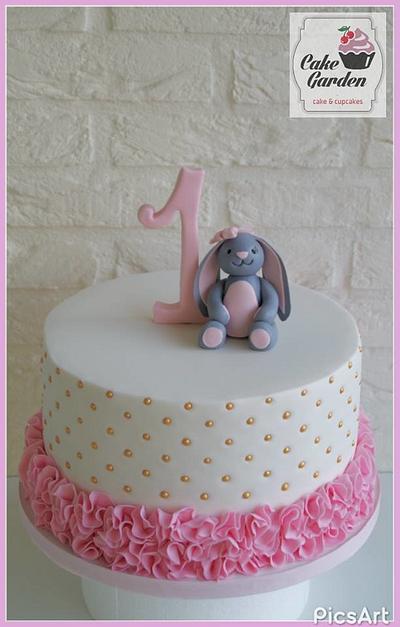 Ruffles- bunny cake - Cake by Cake Garden 
