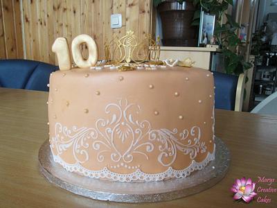 10th birthday cake in peach orange - Cake by Mary Yogeswaran