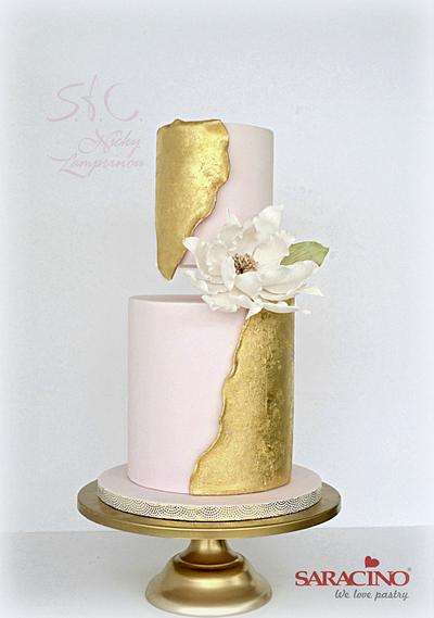 INSPIRED WEDDING CAKE - Cake by Sugar  flowers Creations