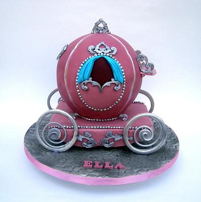 Princess carriage cake - Cake by Karen Geraghty