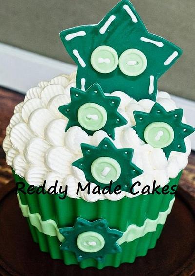 The Glamour of Green - Cake by Crystal Reddy