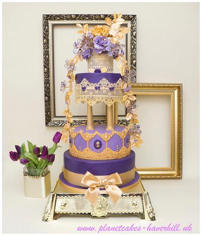 Royal Wedding - Cake by Planet Cakes