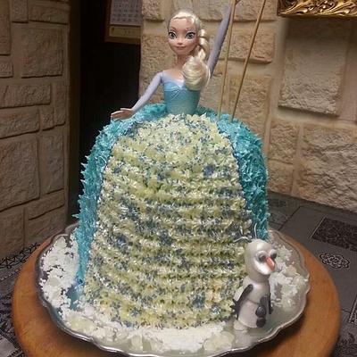Princess Elsa - Cake by bebethmanalo