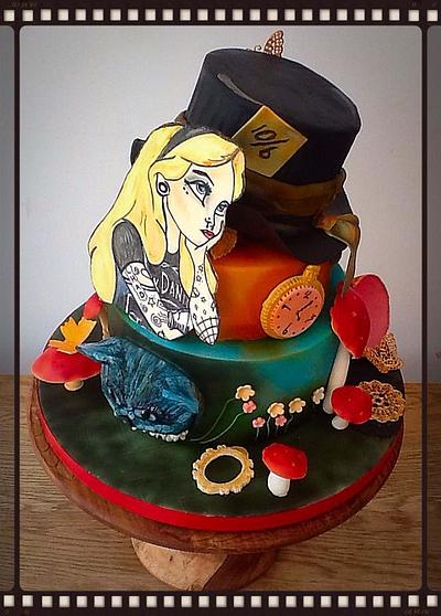 Alice In Wonderland - Cake by Carter Valentino Ltd