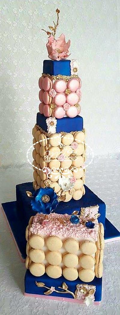 Piece monted of macaroons - Cake by Fées Maison (AHMADI)