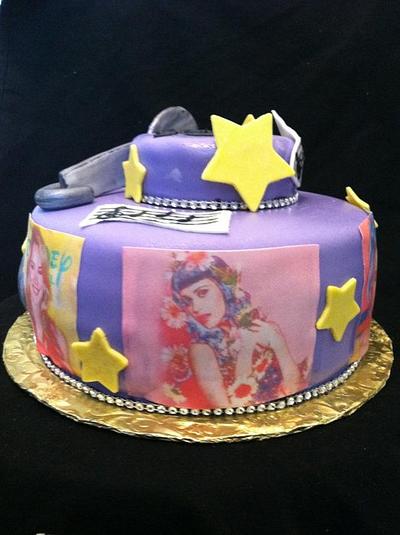 Karaoke Birthday Extravaganza   - Cake by Kristen