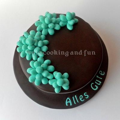 Juwellery Chocalate Cake with turquoise flower - Cake by Valentina's Sugarland