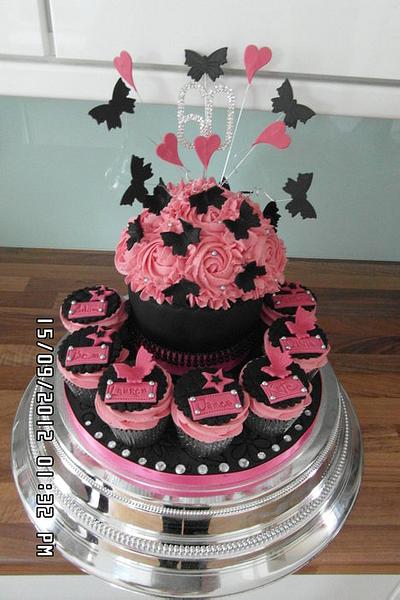Pink & Black giant cupcake - Cake by thecakeproject