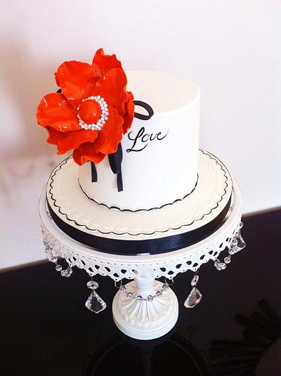 LOVE - Cake by Kaiulani