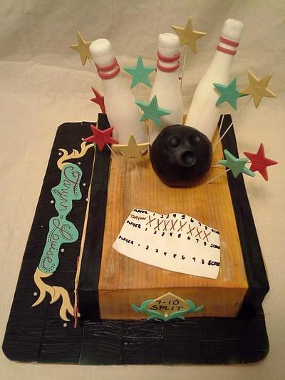 Bowling Cake - Cake by Xiomara Ortiz-Bevel