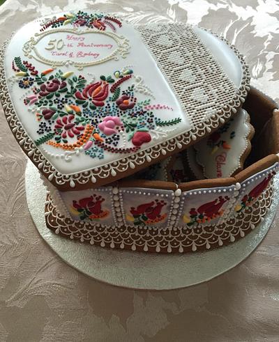 Gingerbread gift box - Cake by Maria