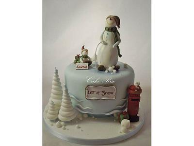 Christmas Cake - Cake by Karina Leonard