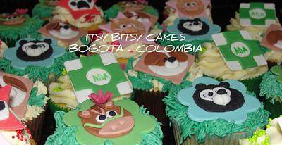ANIMAL DEFENSE ASSOCIATION IN COLOMBIA CUPCAKES - Cake by Itsy Bitsy Cakes