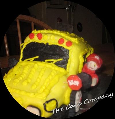 back to  school - Cake by Lori Arpey