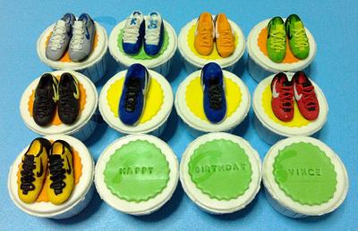 sporty shoes - Cake by Julie Manundo 