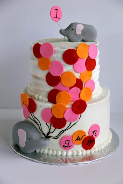 Elephants and Balloons - Cake by Kellie Witzke