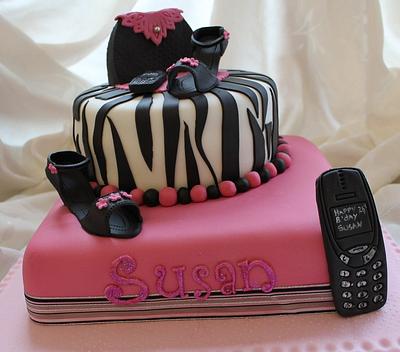 2 Tiered Zebra print cake  - Cake by Cakes o'Licious