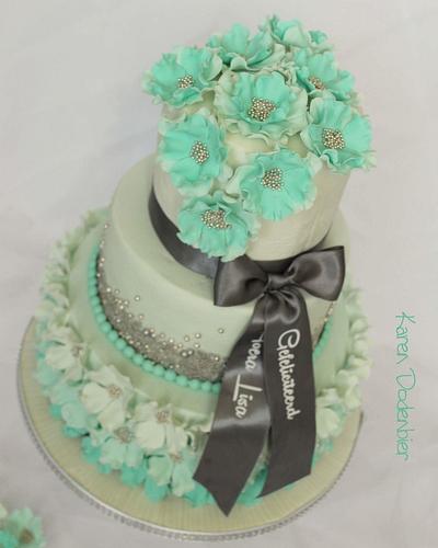 Aqua flower cake - Cake by Karen Dodenbier