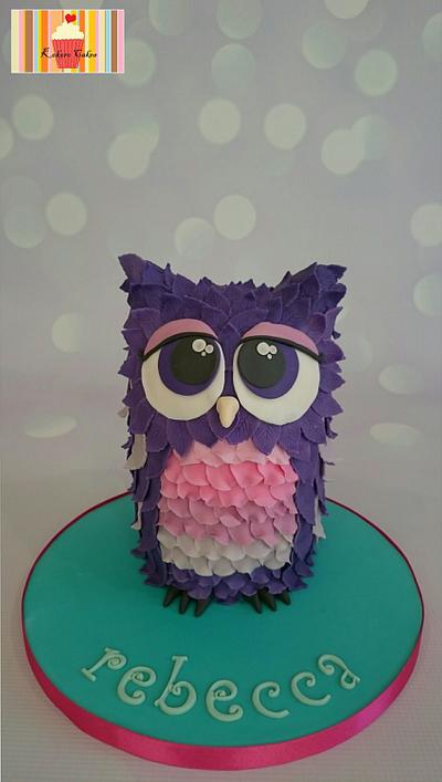 My purple owl cake  - Cake by Kokoro Cakes by Kyoko Grussu