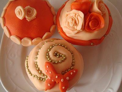 spring cupcakes - Cake by suz