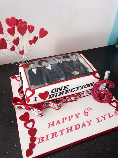 One direction cake  - Cake by Donnajanecakes 