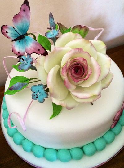 Rose and butterfly  - Cake by Alessandra