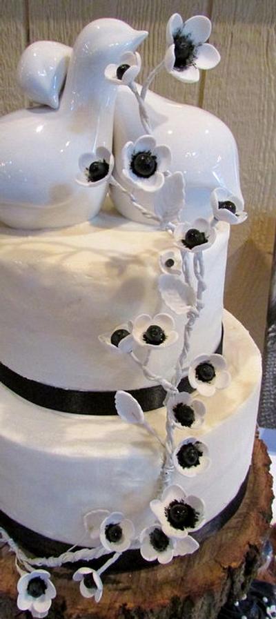 Black & White Wedding Cake - Cake by Samantha Eyth