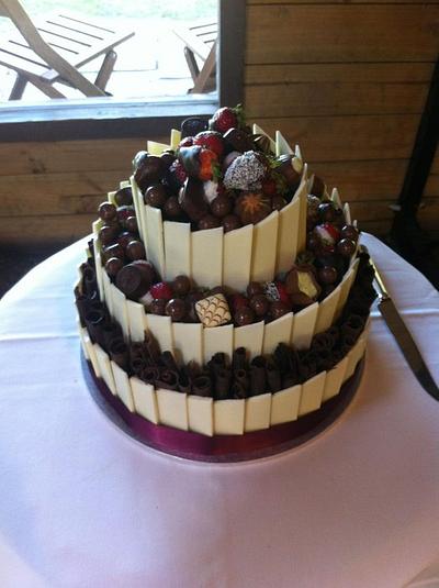 Three Tiered Choc Mud Wedding Cake - Cake by CakeNerdOz