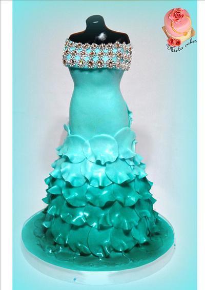 Ball gown - Cake by Mimi cakes