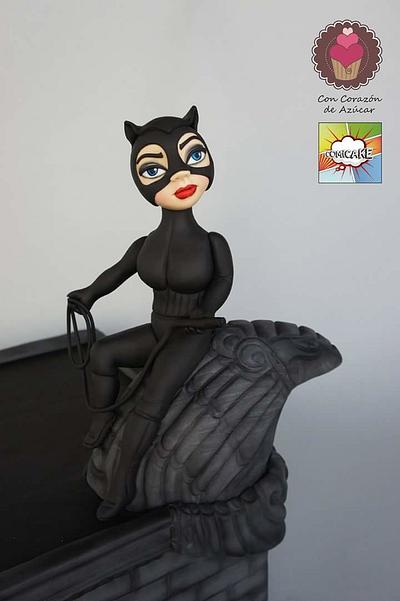 Catwoman - COMICAKE collaboration 2015 - Cake by Florence Devouge