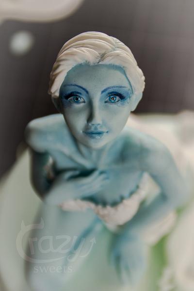 Ice Queen - Cake by Crazy Sweets