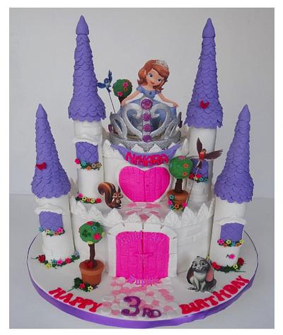 Perfect Princess Castle - Cake by sophia haniff