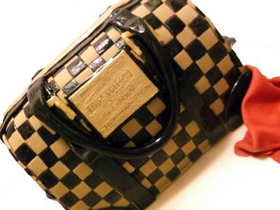 Louis Vuitton Handbag - Cake by The Sugar Cake Company