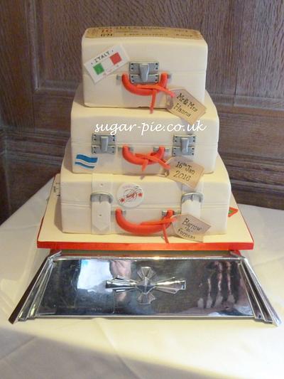 suitcase wedding cake - Cake by Sugar-pie